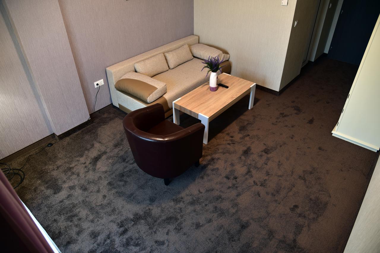 Hesteya Hotel スヴィレングラッド エクステリア 写真